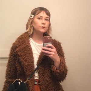 Meet your Posher, Beverly